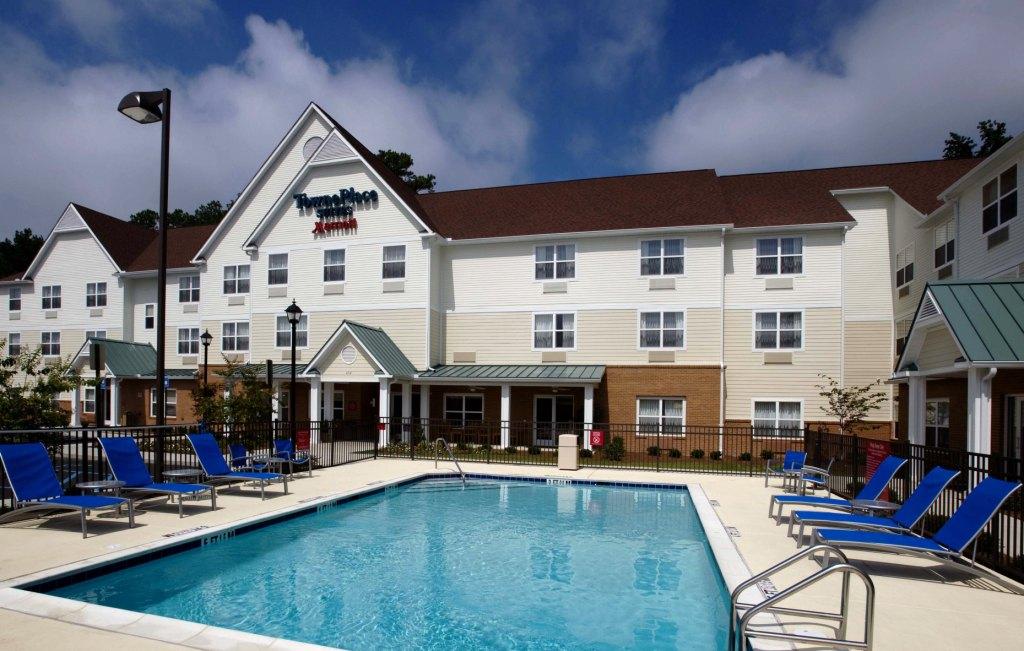 Poplar Place Farm Guest Services